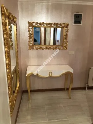 Kabartmalı Aynalı Dresuar