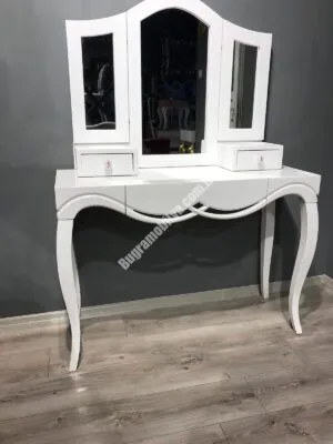 DEKOPE DRESUAR KELEBEK AYNA SET