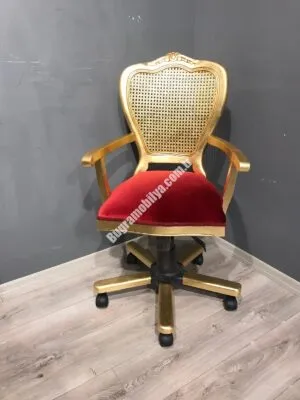 KLASİK OYMALIN DÖNERLİ SANDALYE