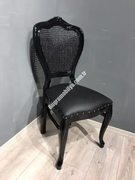 KLASİK SANDALYE OYMALI HASIRLI SİYAH PARLAK