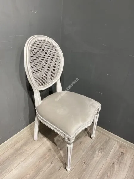 TORNALI MADALYON SANDALYE SİYAH SİLME