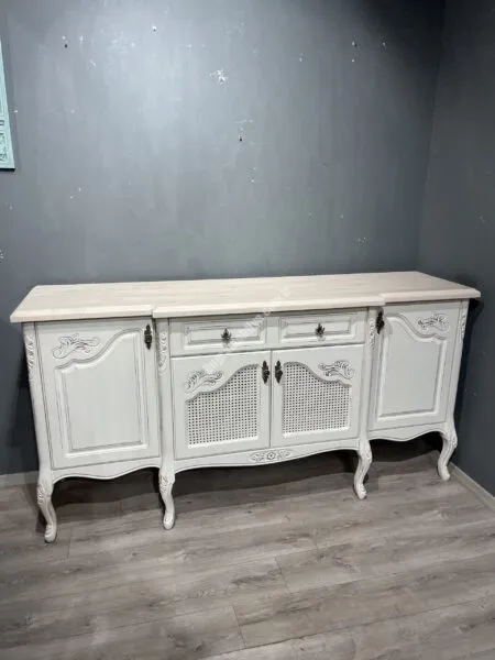 ÇİÇEKLİ COUNTRY KONSOL MEŞE