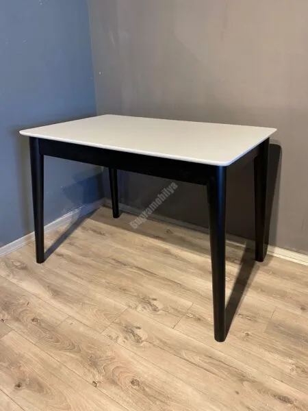 Retro Masa 110luk Siyah