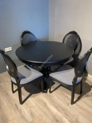 Baba Masa 100lük Madalyon Sandalye Takım Siyah