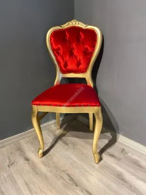Klasik Sandalye Oymalı Altın Varak