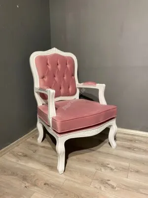 İtalyan Berjer Oymalı Beyaz